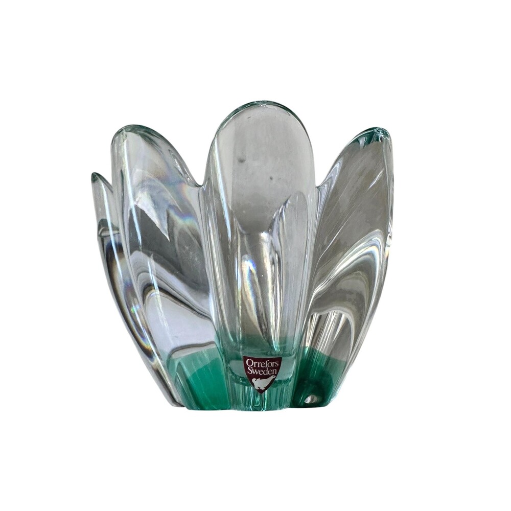 Vintage Orrefors Swedish Crystal Lotus Flower Petal Bowl by Lars Hellsten - Picture 4 of 6